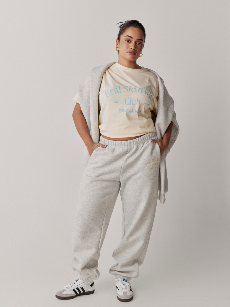 Real Skin Wins - Oversized Sweatpants